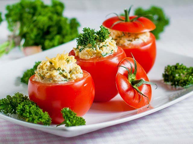 pomidory-farshirovannye