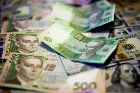 Мінімальна зарплата 2026: скільки отримуватимуть українці
