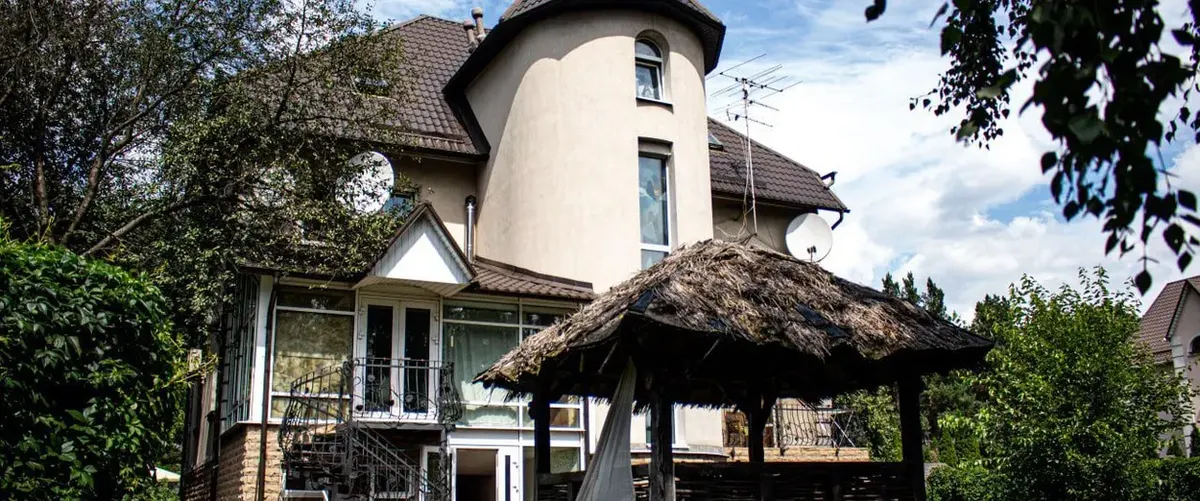 Чому приватні пансіонати для літніх людей стають рішенням для родин