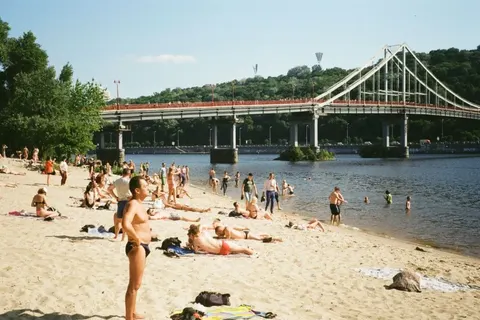 Якою буде погода в Києві у серпні 2026: спека чи прохолода